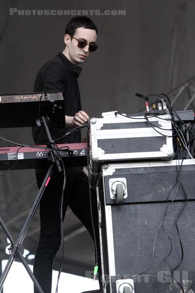 THE HORRORS - 2009-08-29 - SAINT CLOUD - Domaine National - Scene de la Cascade - 